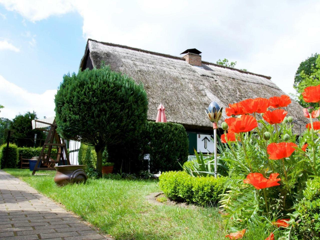 Welcoming Holiday Home In Gegensee Near Szczecin Lagoon Ahlbeck  외부 사진
